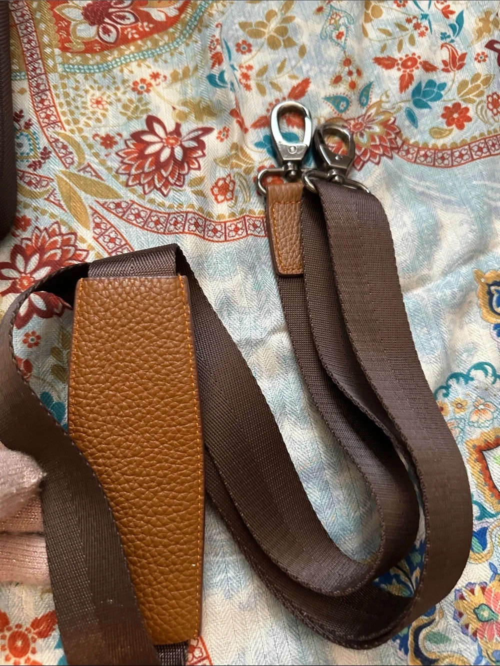 Men's Dark Brown Messenger Pouch with Tan Accent
